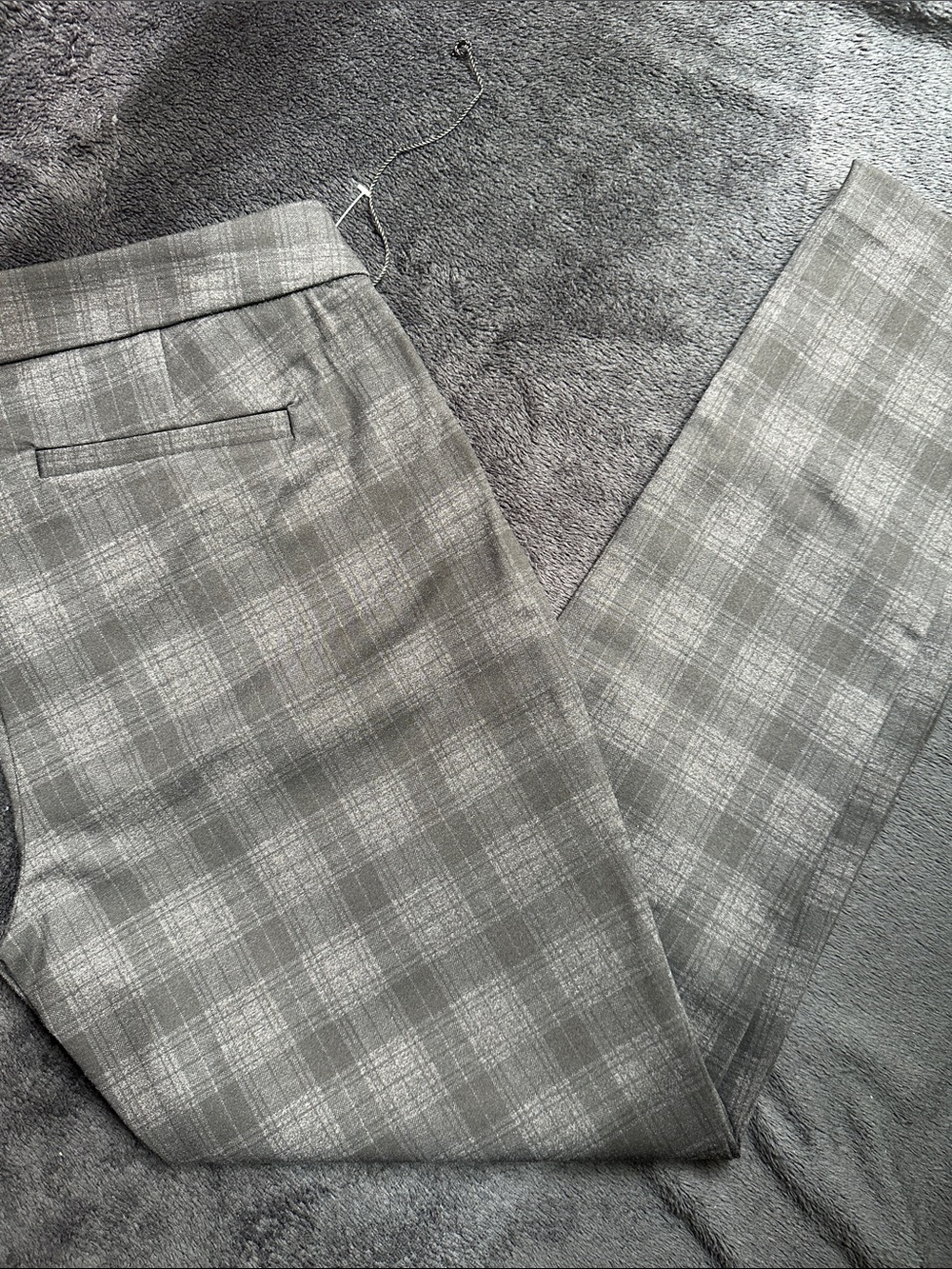 Adrienne Vittadini Gray Plaid Dress Pants